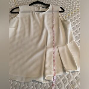 Ellen Tracy Cream Sleeveless Asymmetrical Pleated Blouse